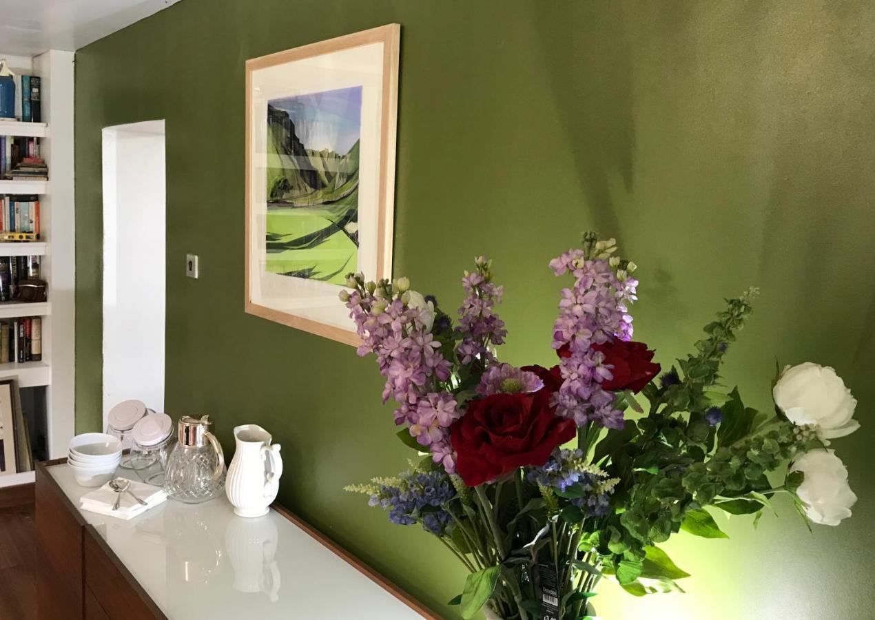 Curbar Hillside B&B エクステリア 写真